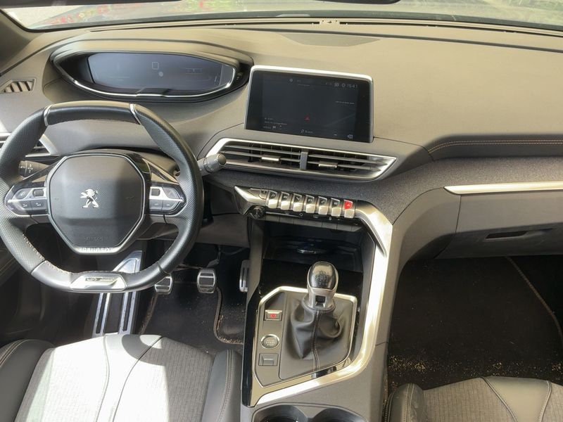 Peugeot 3008 1.5 Blue-HDi GT Line 2019 – снимка 17