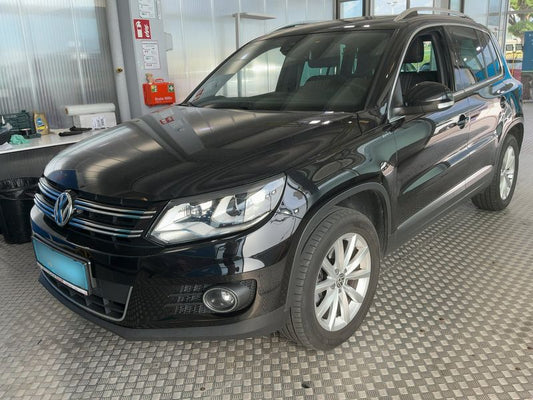 Volkswagen Tiguan 2.0 TDI Lounge Sport & Style 4Motion BlueMotion Tech 2015 – снимка 2