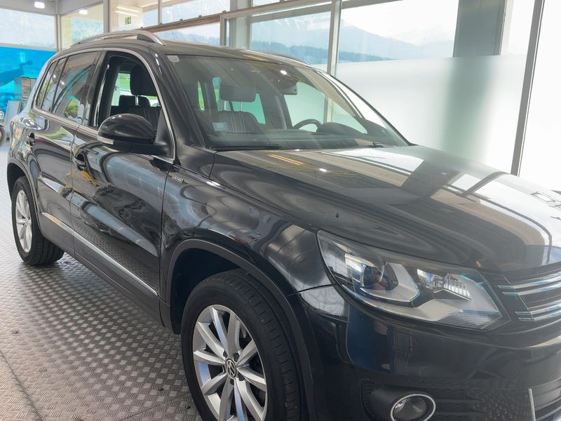 Volkswagen Tiguan 2.0 TDI Lounge Sport & Style 4Motion BlueMotion Tech 2015 – снимка 12