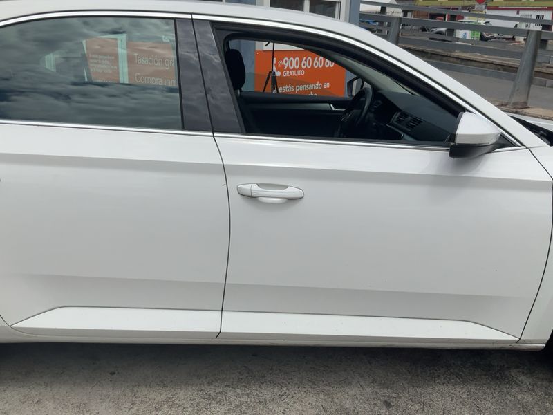 Skoda Superb 2.0 TDI Ambition 2018 – снимка 10