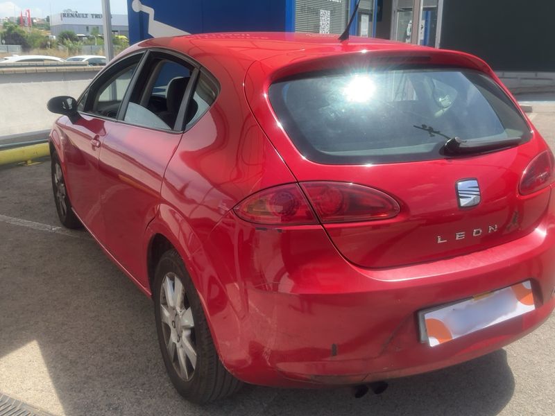 Seat Leon 2.0 TDI Stylance / Style 2008 – снимка 6