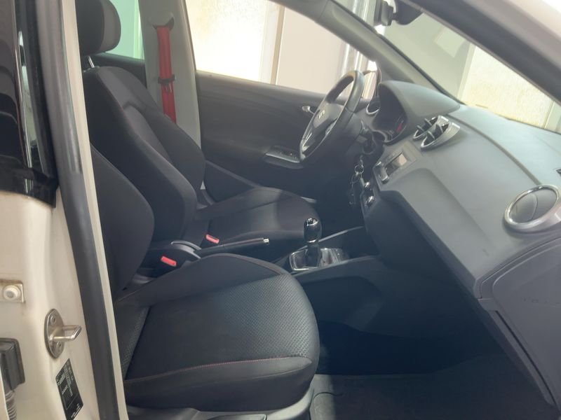 Seat Ibiza 1.0 TSI FR 2016 – снимка 17