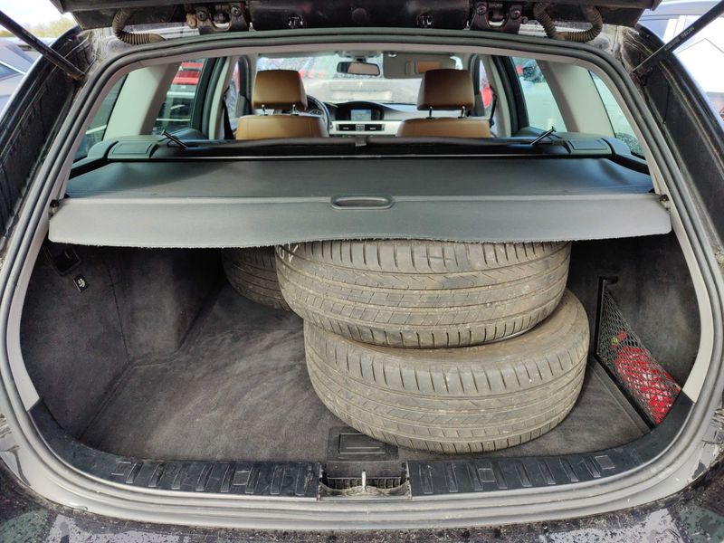 BMW 3er 320d xDrive 2012 – снимка 9
