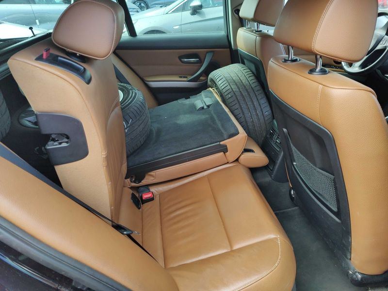BMW 3er 320d xDrive 2012 – снимка 14
