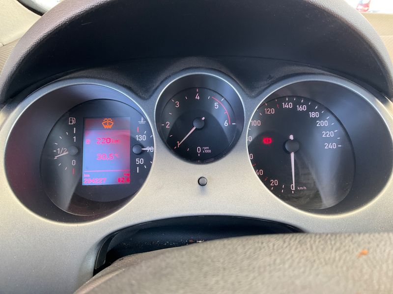 Seat Toledo 2.0 TDI Sport-up 2008 – снимка 4