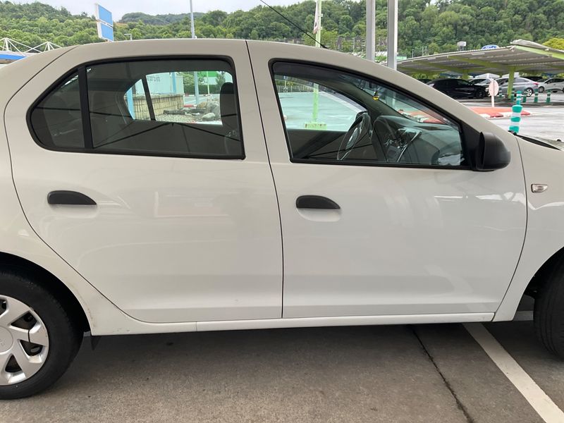 Dacia Logan 1.0 SCe Essential 2019 – снимка 10
