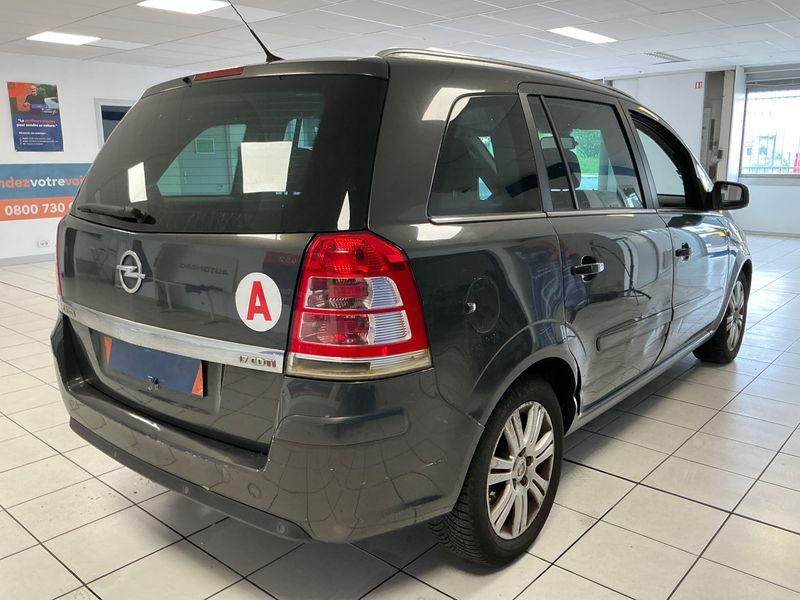 Opel Zafira 1.7 CDTI Family 2013 – снимка 2
