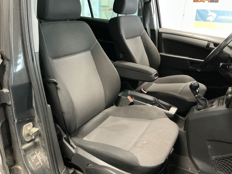 Opel Zafira 1.7 CDTI Family 2013 – снимка 3