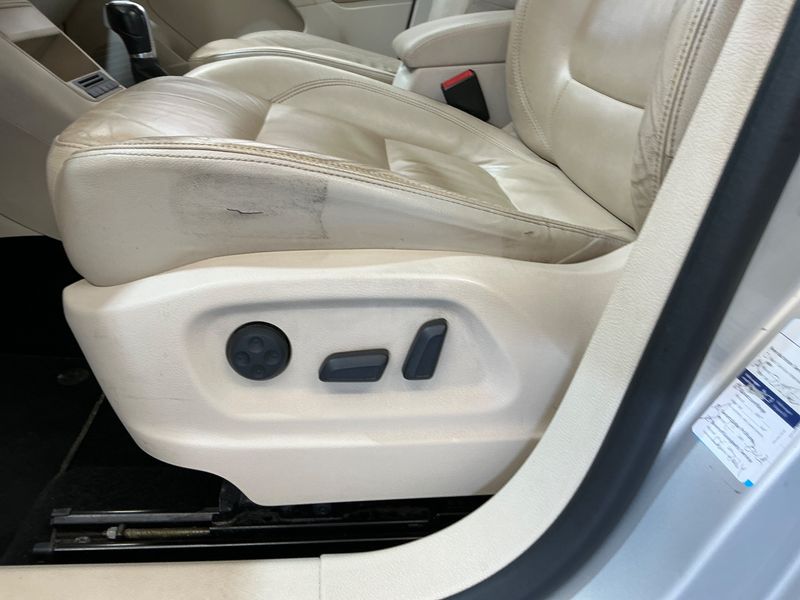 Volkswagen Tiguan 2.0 TDI Sport & Style 4Motion 2010 – снимка 28