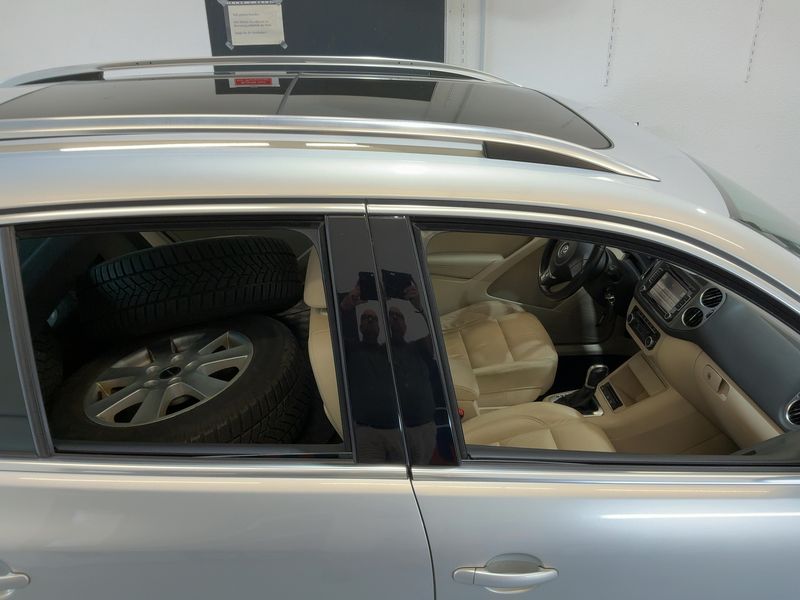 Volkswagen Tiguan 2.0 TDI Sport & Style 4Motion 2010 – снимка 13