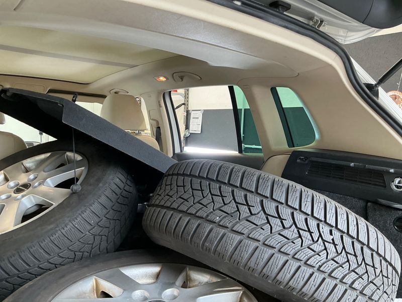 Volkswagen Tiguan 2.0 TDI Sport & Style 4Motion 2010 – снимка 33