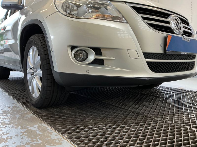 Volkswagen Tiguan 2.0 TDI Sport & Style 4Motion 2010 – снимка 47