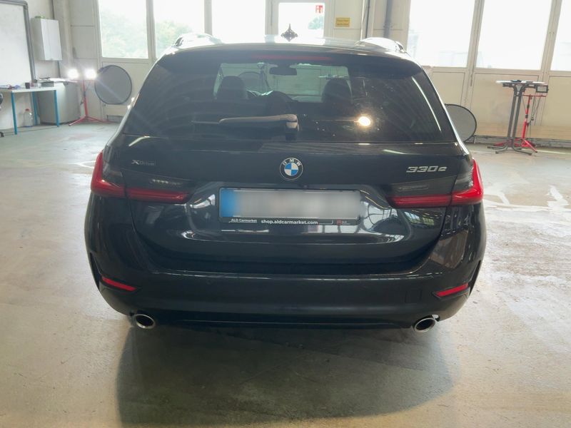 BMW 3er 330e xDrive Sport Line 2021 – снимка 7