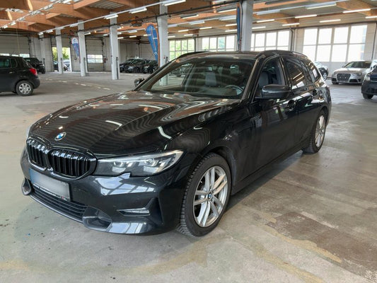 BMW 3er 330e xDrive Sport Line 2021 – снимка 1