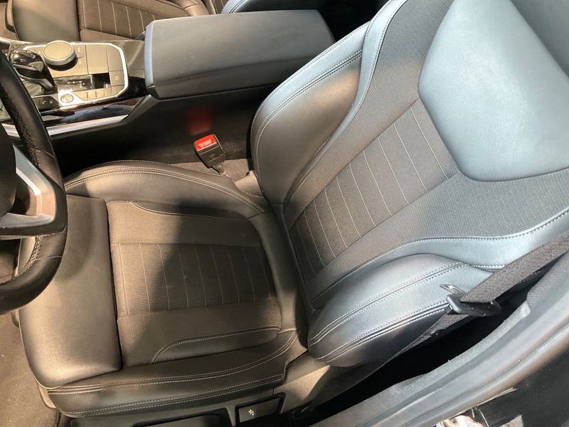 BMW 3er 330e xDrive Sport Line 2021 – снимка 21