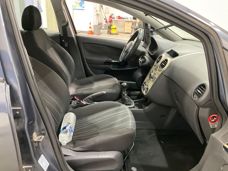 Opel Corsa 1.3 CDTI Enjoy 2007 – снимка 3