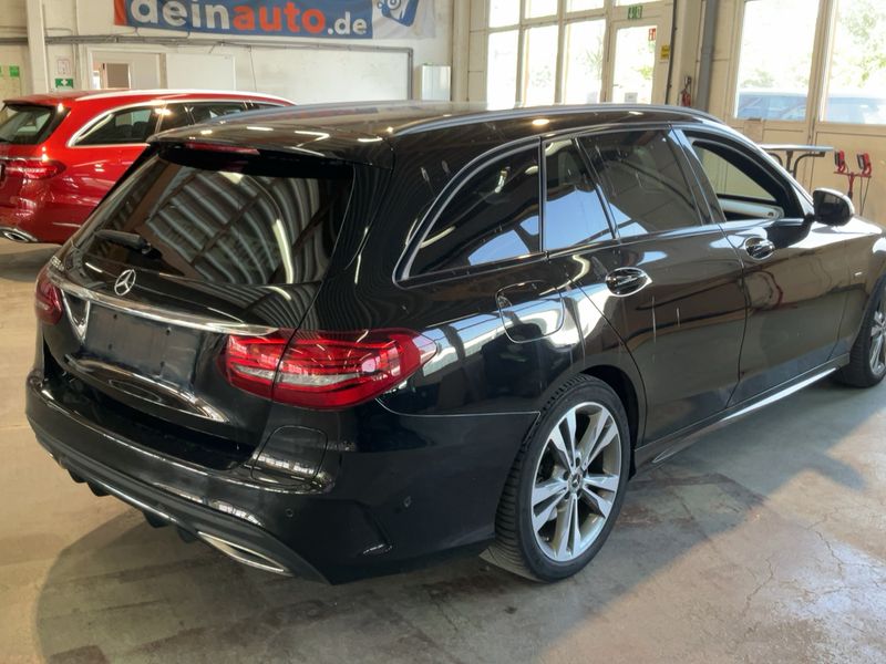 Mercedes-Benz C-Klasse C 300 de T AMG Line 2019 – снимка 8