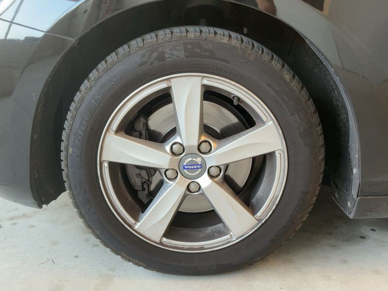 Volvo V40 2.0 D2 Kinetic 2016 – снимка 3