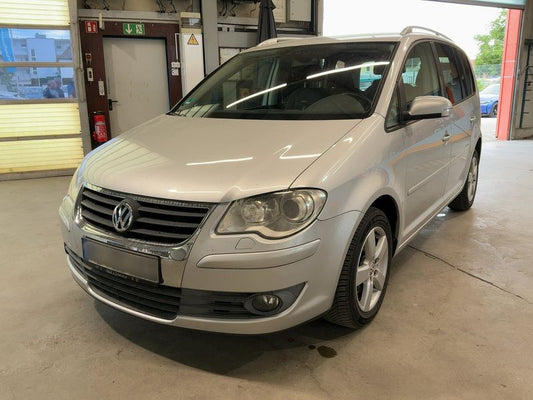 Volkswagen Touran 1.9 TDI United 2009 – снимка 1