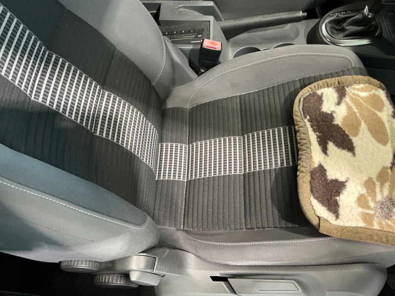 Volkswagen Touran 1.9 TDI United 2009 – снимка 31