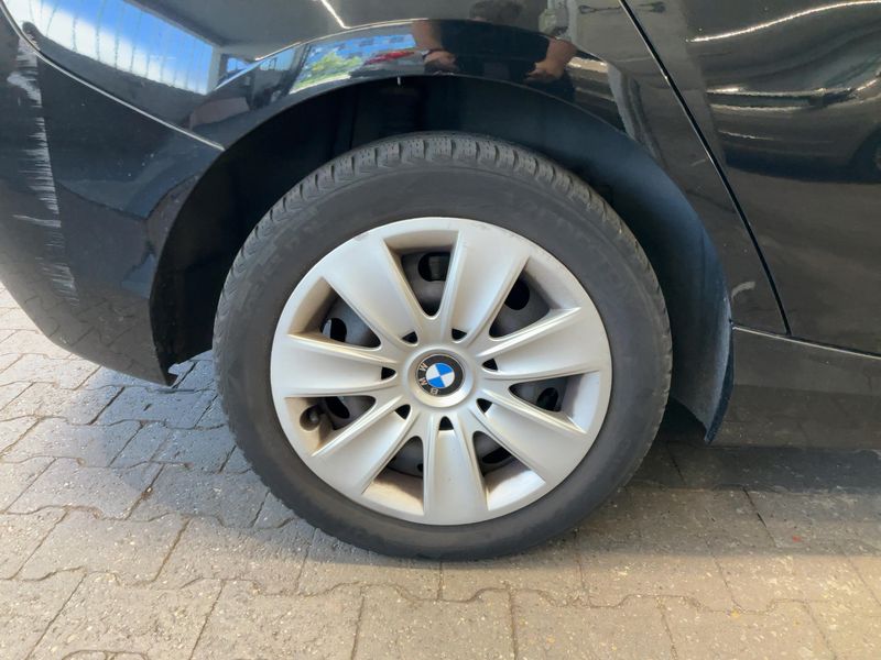 BMW 1er 118d 2012 – снимка 9