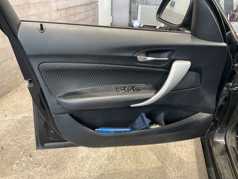 BMW 1er 118d 2012 – снимка 26