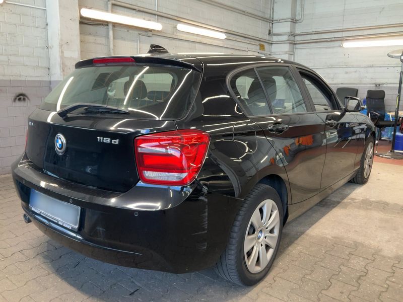 BMW 1er 118d 2012 – снимка 8