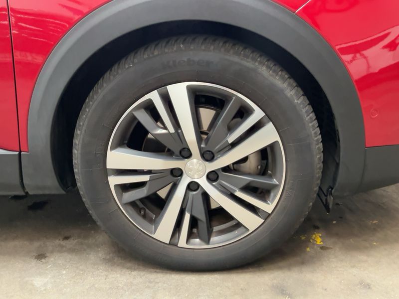 Peugeot 3008 1.6 Hybrid Allure Pack 2022 – снимка 11