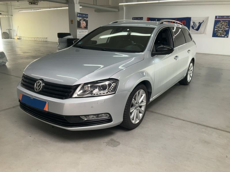 Volkswagen Passat 2.0 TSI Highline 2013 – снимка 1