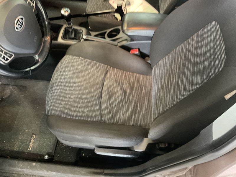 Kia cee'd 1.6 SW Cool 2008 – снимка 3