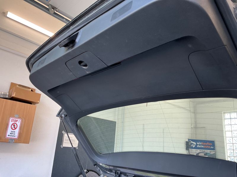 Volkswagen Golf VII 1.0 TSI Trendline BlueMotion Tech 2019 – снимка 27