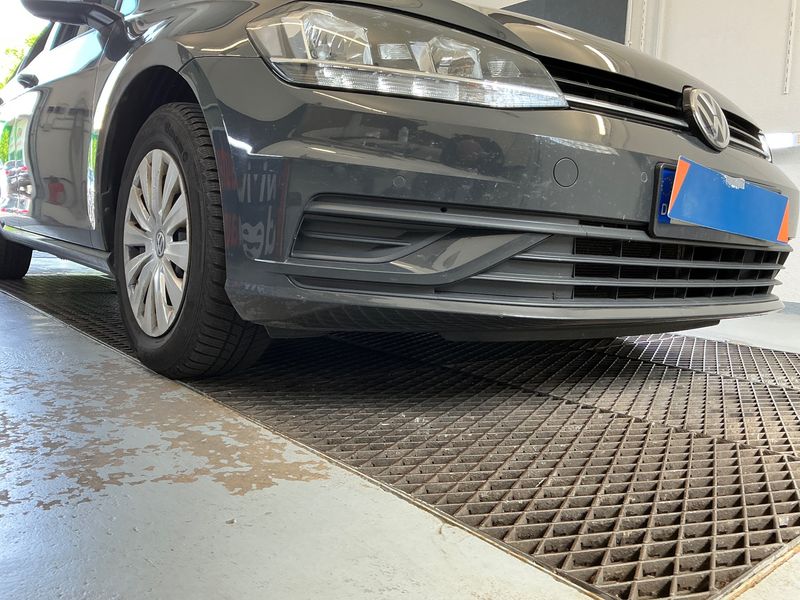 Volkswagen Golf VII 1.0 TSI Trendline BlueMotion Tech 2019 – снимка 41