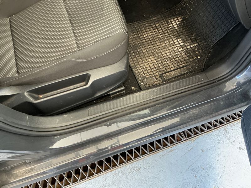 Volkswagen Golf VII 1.0 TSI Trendline BlueMotion Tech 2019 – снимка 22