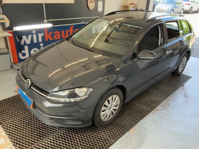 Volkswagen Golf VII 1.0 TSI Trendline BlueMotion Tech 2019 – снимка 1