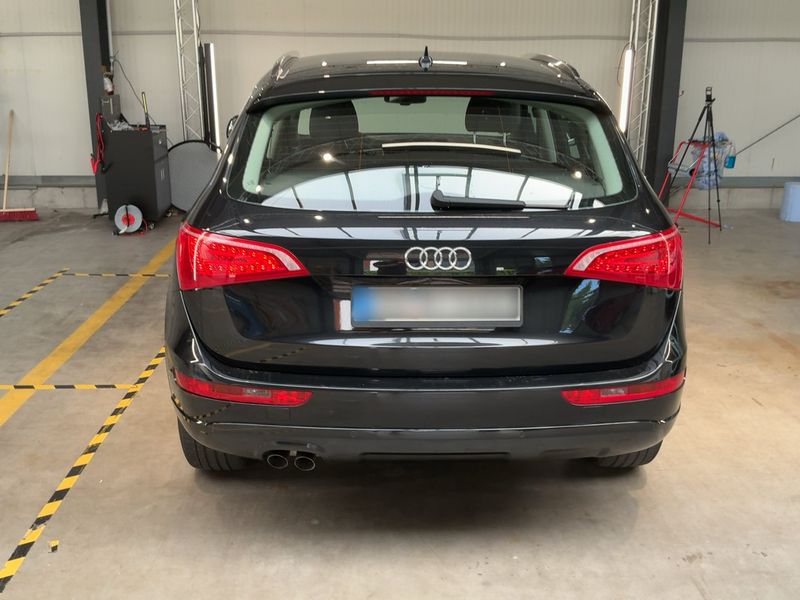 Audi Q5 2.0 TDI quattro 2010 – снимка 7