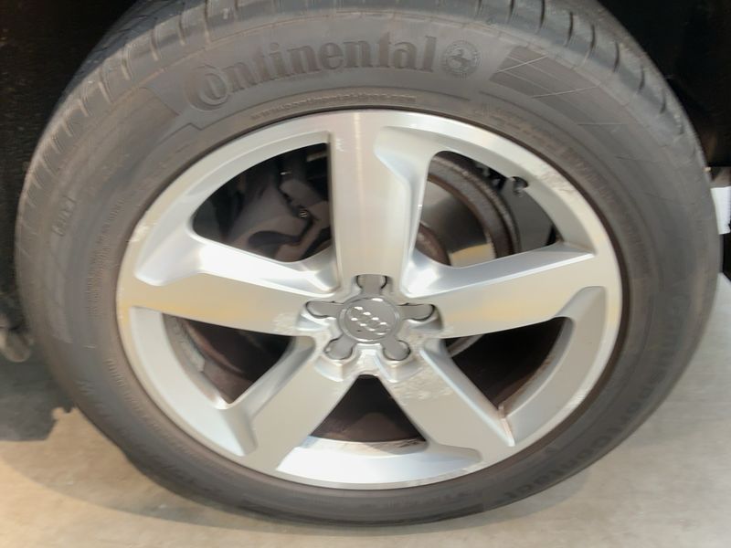 Audi Q5 2.0 TDI quattro 2010 – снимка 5