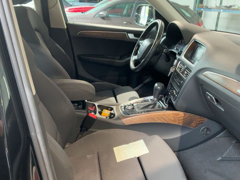 Audi Q5 2.0 TDI quattro 2010 – снимка 16