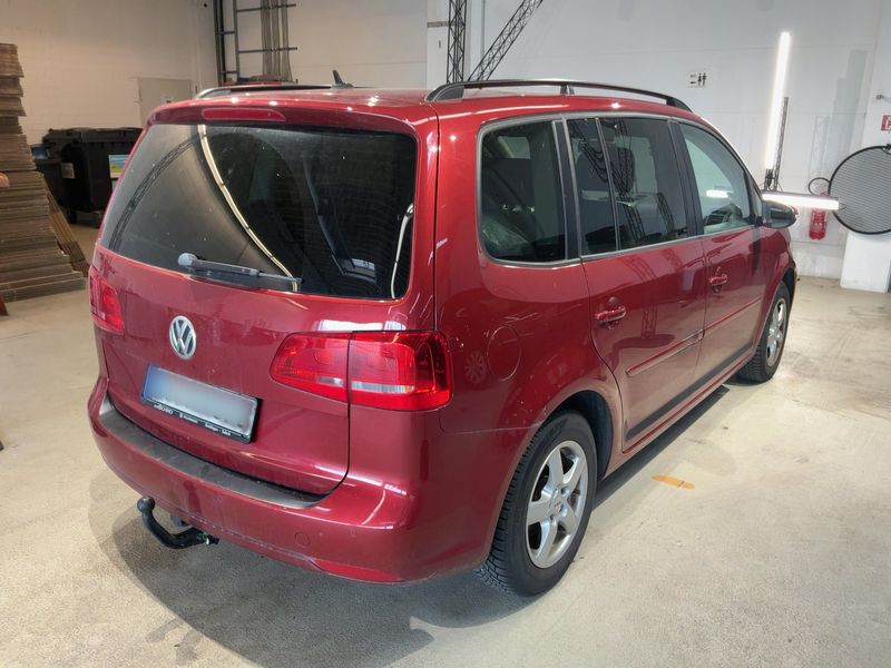Volkswagen Touran 1.2 TSI Comfortline 2014 – снимка 8