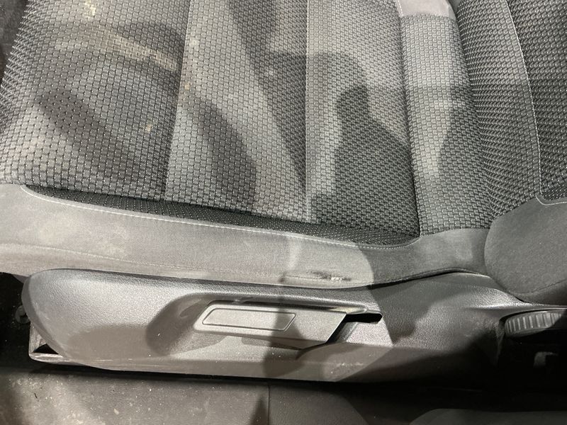 Volkswagen Touran 1.2 TSI Comfortline 2014 – снимка 28