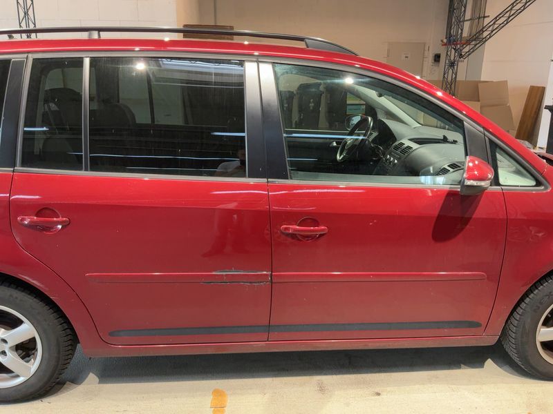 Volkswagen Touran 1.2 TSI Comfortline 2014 – снимка 10