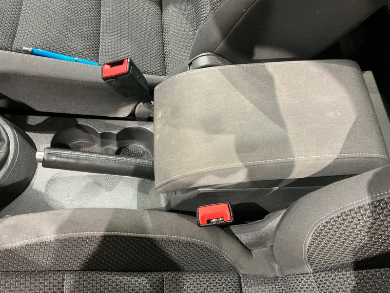 Volkswagen Touran 1.2 TSI Comfortline 2014 – снимка 32