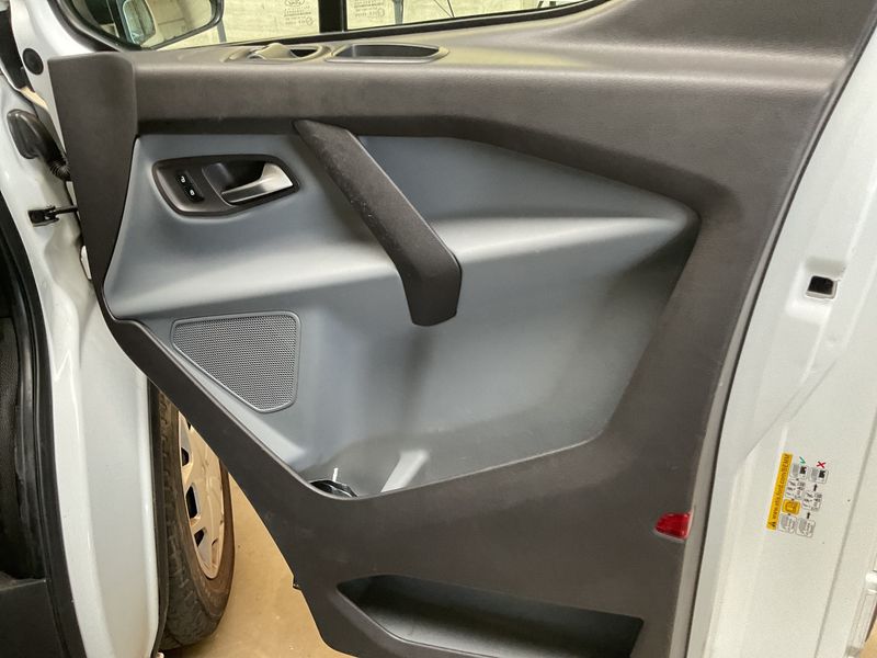 Ford Transit 2.0 TDCi 290 L1 Trend 2017 – снимка 33