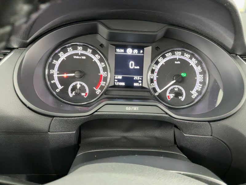 Skoda Octavia 2.0 TDI Ambition 2019 – снимка 19