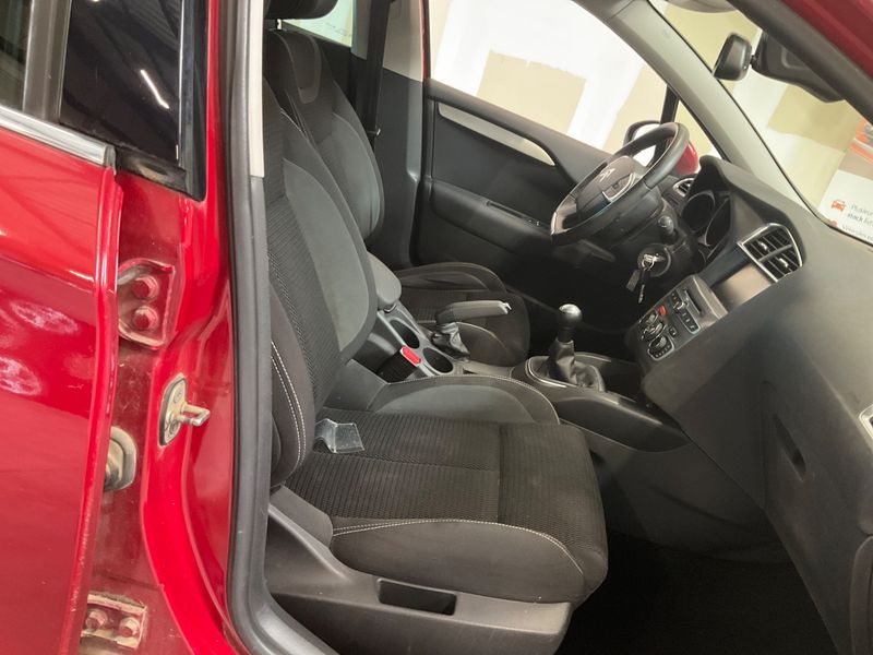Citroen C4 1.2 e-THP Millenium 2015 – снимка 3