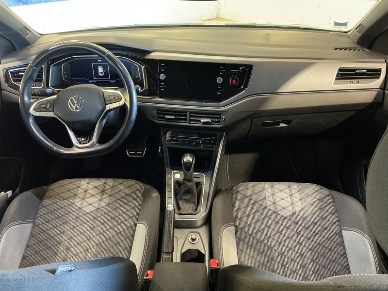 Volkswagen Taigo 1.5 TSI ACT R-Line 2023 – снимка 17