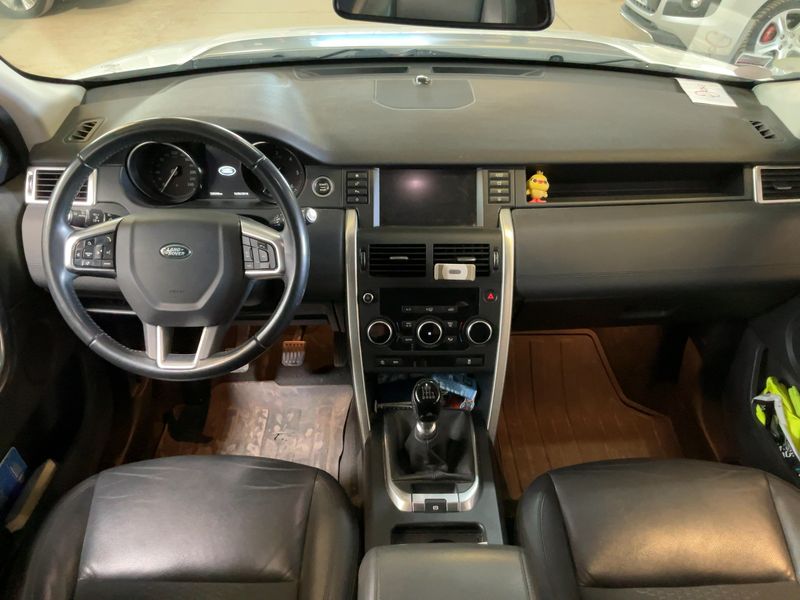 Land Rover Discovery Sport D150 SE FWD 2019 – снимка 17