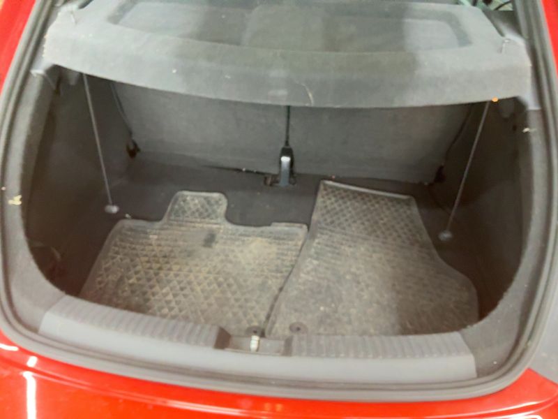 Volkswagen Beetle 2.0 TDI Club BlueMotion Tech 2015 – снимка 16