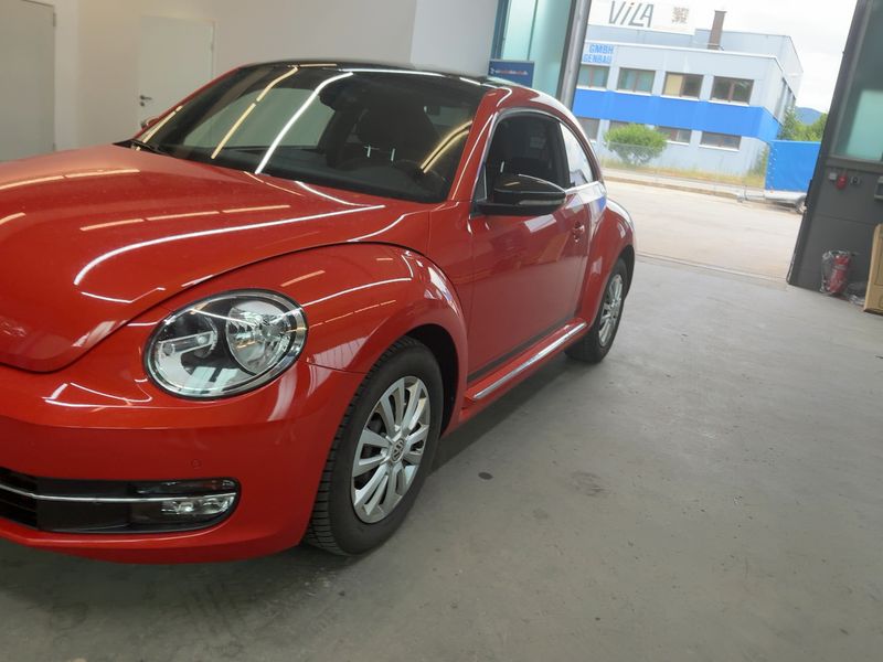 Volkswagen Beetle 2.0 TDI Club BlueMotion Tech 2015 – снимка 2
