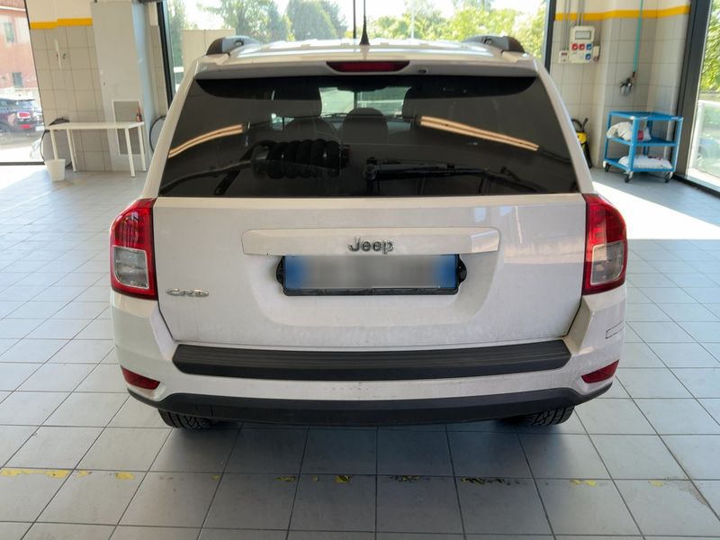 Jeep Compass 2.2 CRD Sport 4x4 2011 – снимка 7