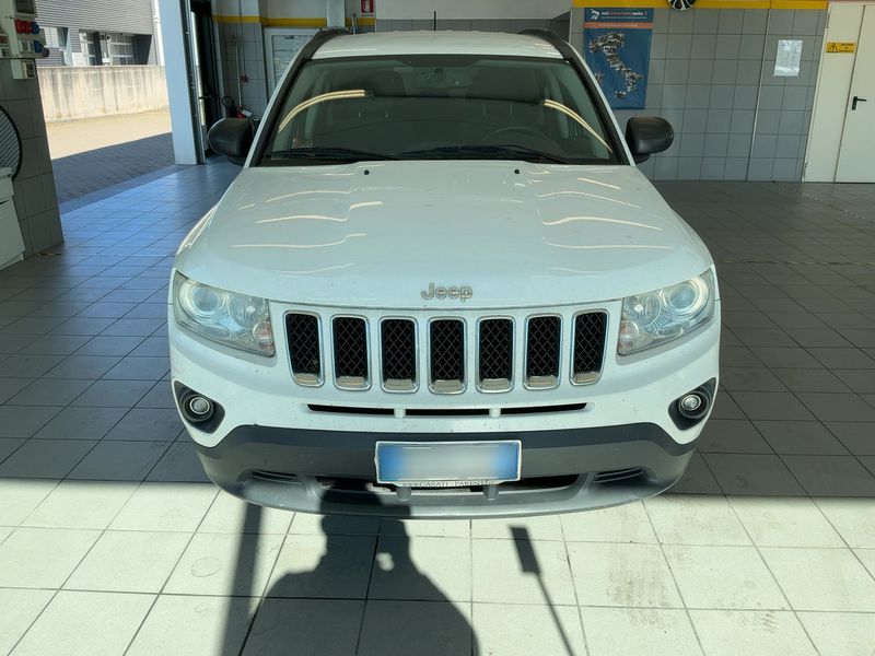 Jeep Compass 2.2 CRD Sport 4x4 2011 – снимка 14